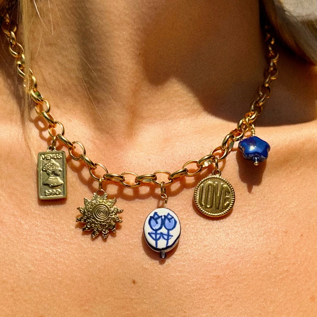 Lea - Collier 5 charms